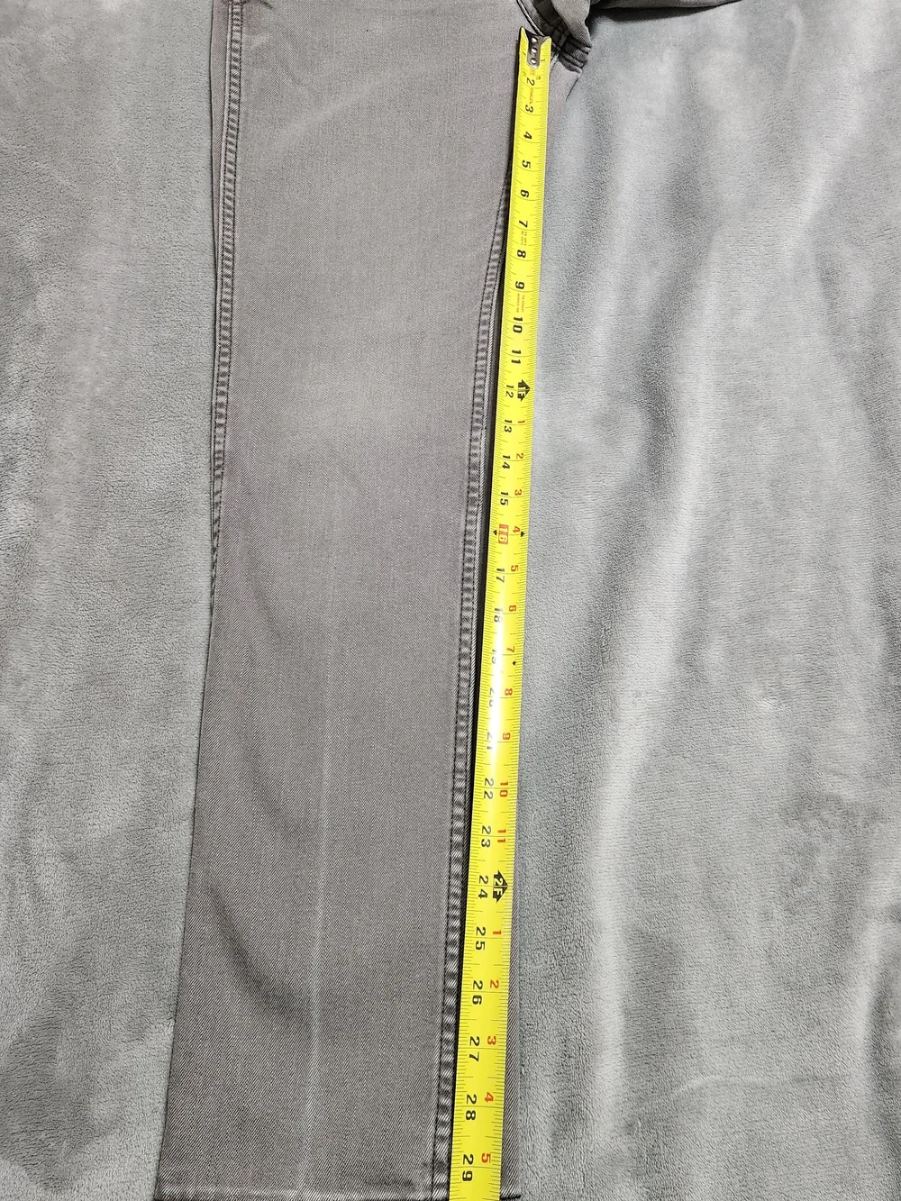 Levis versatile gray